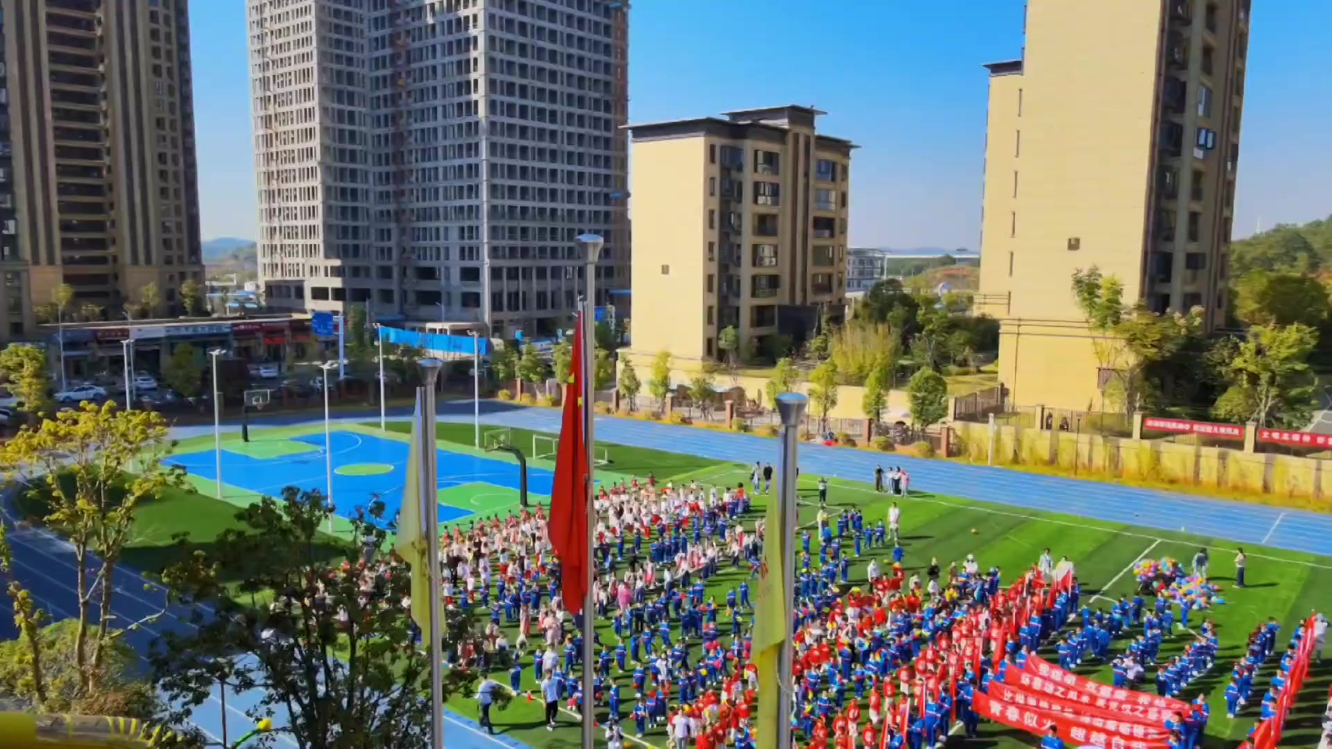 株洲雅礼实验学校第二届秋季运动会开幕_小学·初中_株洲站_红网