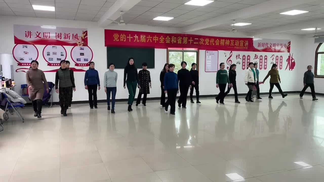 一年之计在于春长沙市快乐老人大学开学啦
